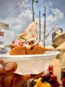 Lyn Ice Cream