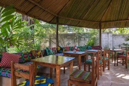 Muti Garden Cafe & Restaurant
