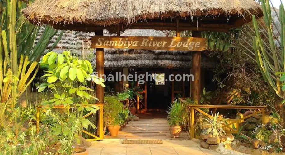 Sambiya River Lodge Bandas
