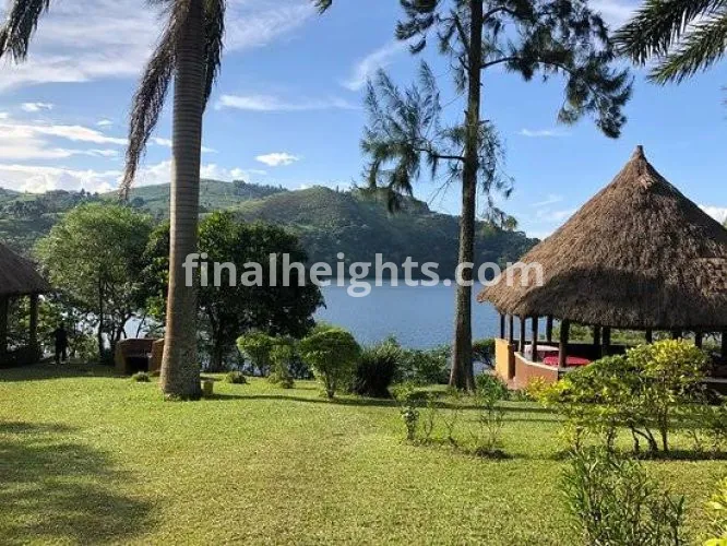 Nyinabulitwa Country Resort and Safari Camp