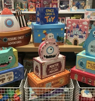 Custom Toy Box
