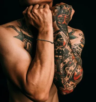 Never Say Die - Tattoo Studio Croydon · Award Winning Tattoo Studio