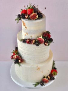 Berries and Buttercream Wedding