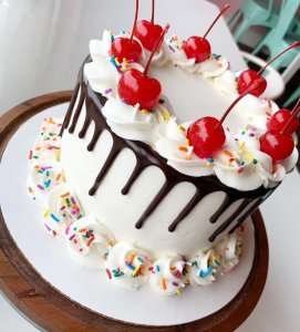 frozen theme birthday cake