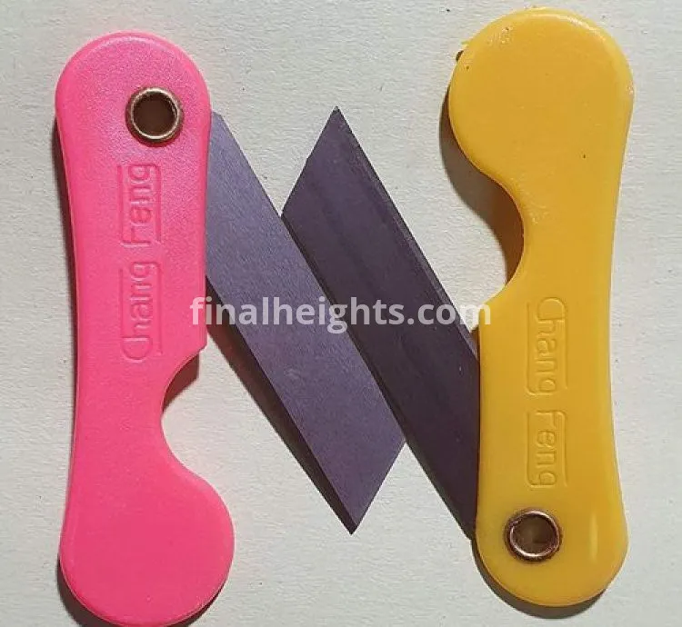 12pcs in 1 Pocket knife / Office Knife / Mini Knife Mult Colors - Red, Green, Blue, Yellow