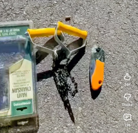 folding saw